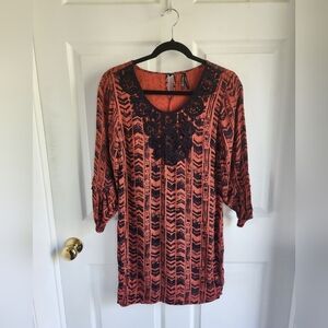 Gentle Fawn Geometric Orange and Black print dress with Lace. Size XS Rayon
